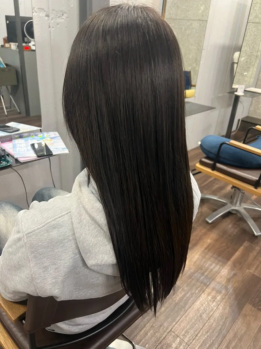 ロング カラー デザインカラー ハイライトカラー ハイトーンカラー ハイライト terra🌈大久保 睦美のヘアスタイル