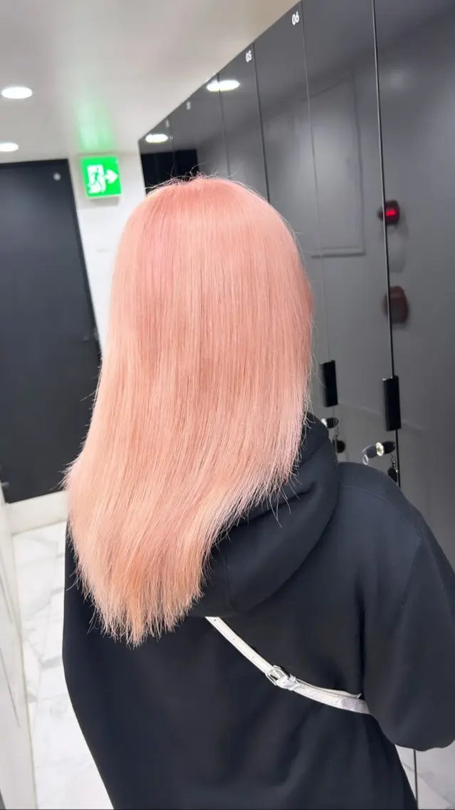 セミロング カラー ヘアカラー Lapis渋谷　中村 越のヘアスタイル