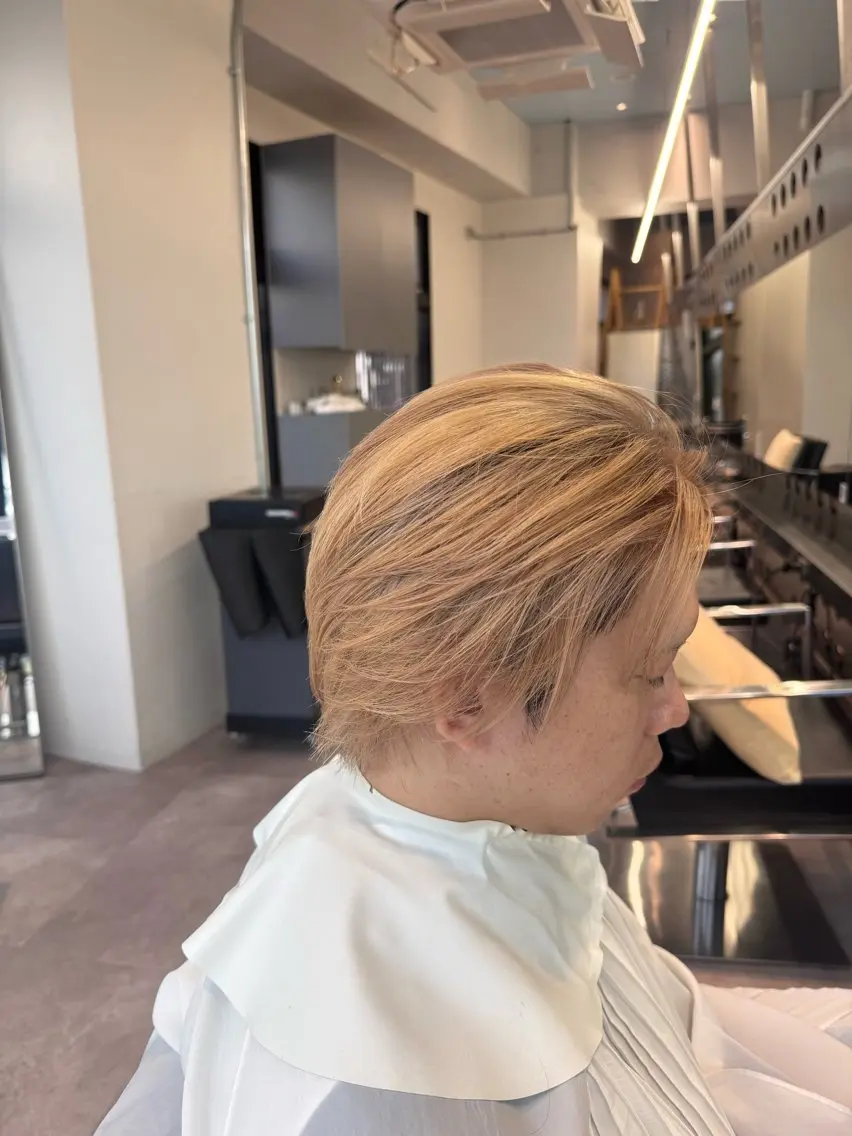 カラー ヘアカラー 北村 岳久翔のヘアスタイル