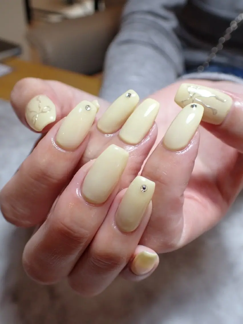 ネイル ハンドネイル Nailsalon C.U.Eのネイルデザイン
