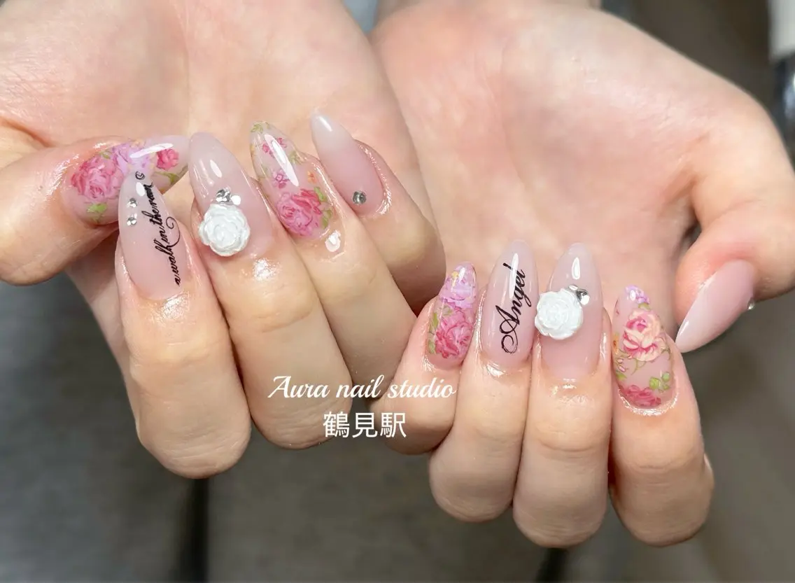 ネイル ハンドネイル Aura nail 🍐💫のネイルデザイン