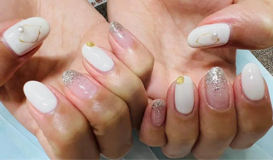 ネイル ハンドネイル mogunail &blowのネイルデザイン