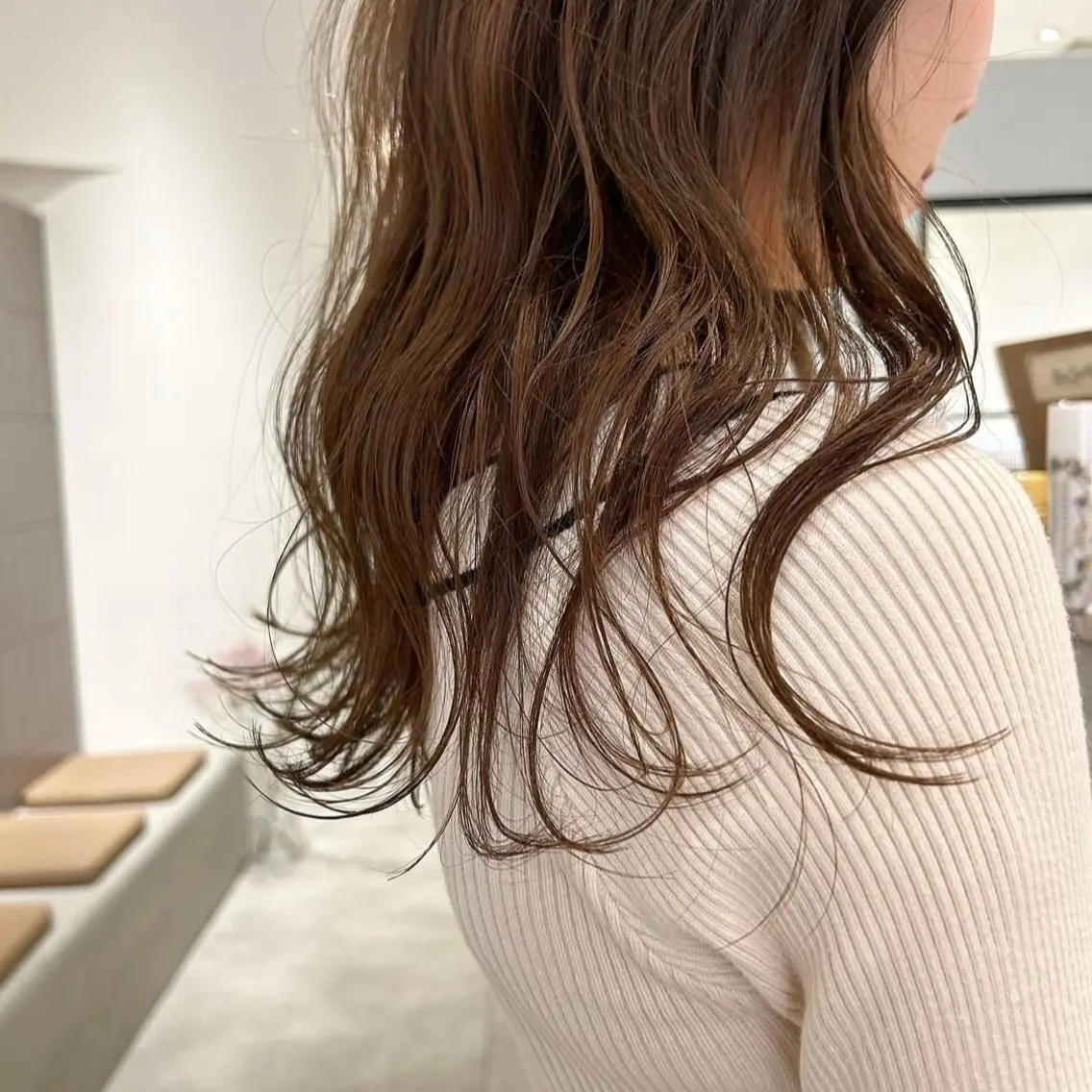 ミディアム カラー ベージュカラー ブリーチ ブリーチなしカラー ヘアカラー オリーブベージュ/ ブリーチなし透明感のヘアスタイル