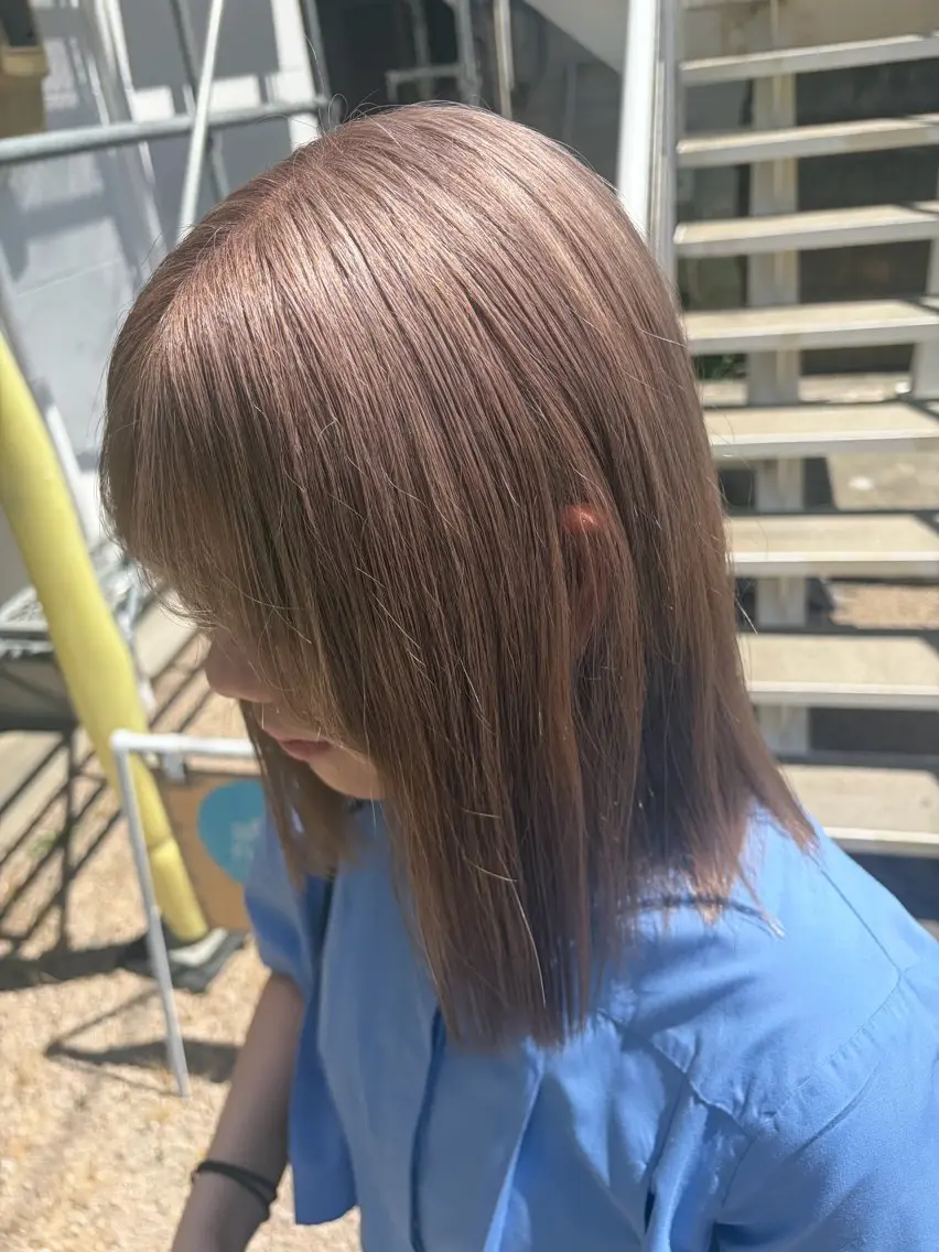 カラー ベージュカラー 🌻ショートカット モデル募集中🪽のヘアスタイル