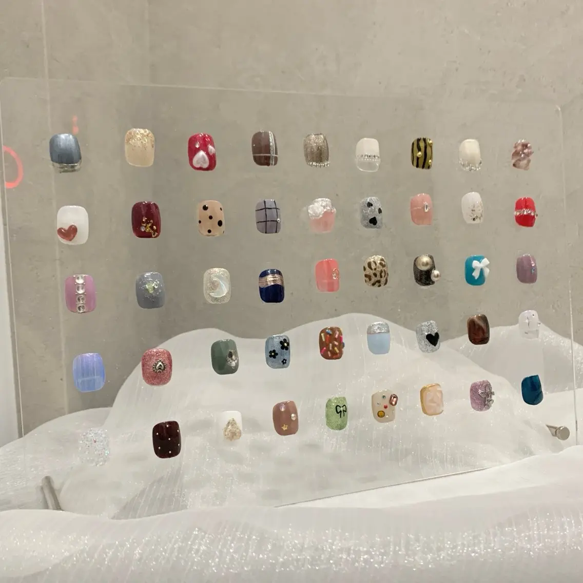 ネイル アートネイル M2 BEAUTY アスカのネイルデザイン