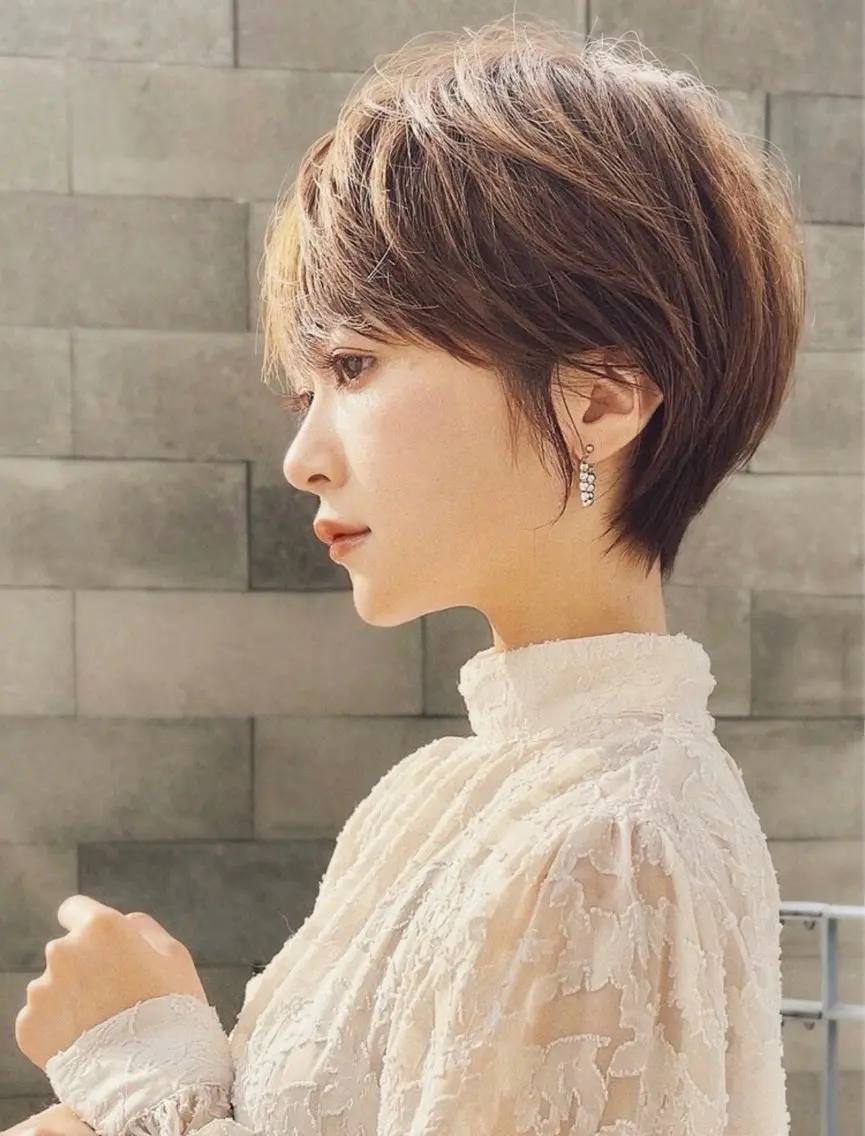 ショート ショートボブ ボブ かきあげバング 髪質改善 オン眉 VIEW EHIME 齋藤  あつきのヘアスタイル