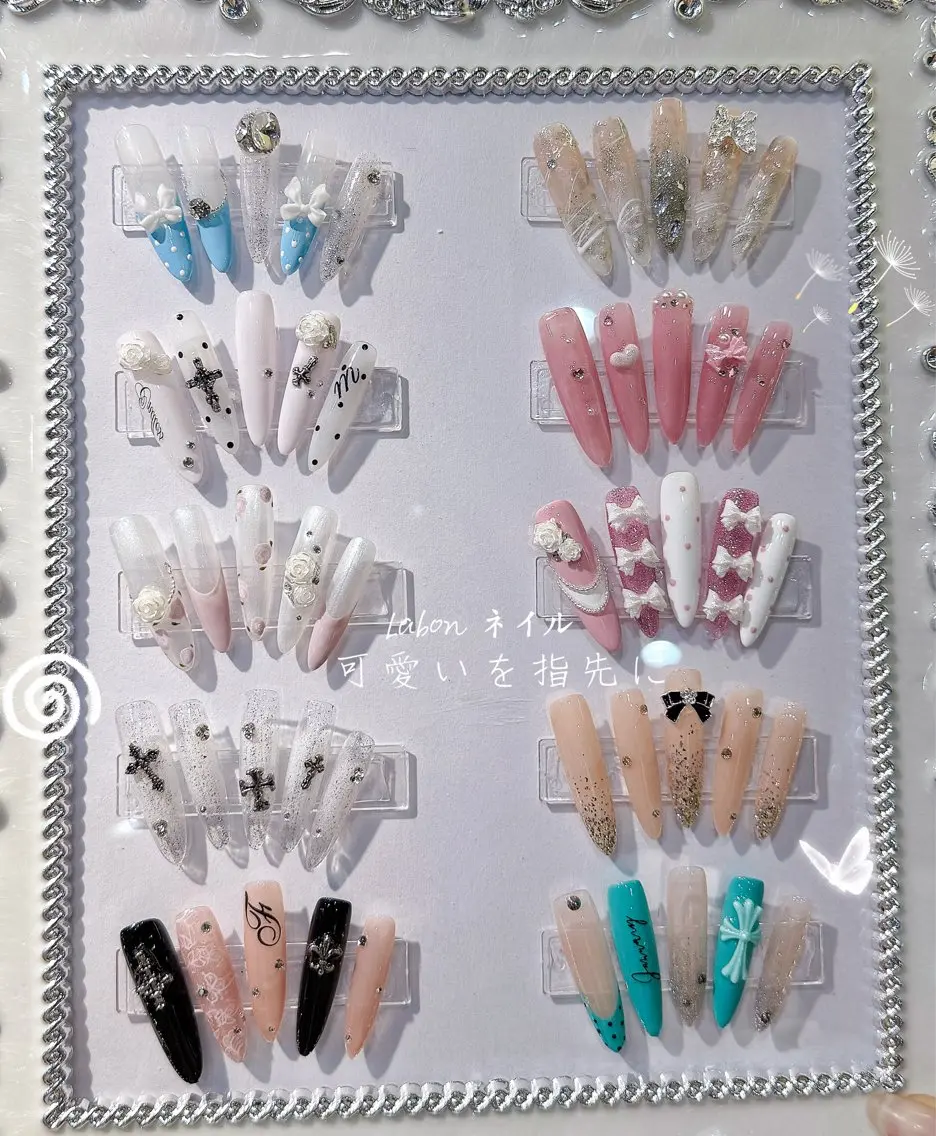ネイル ガーリー キラキラネイル 韓国ネイル ワンホンネイル Labon Nails Artのネイルデザイン