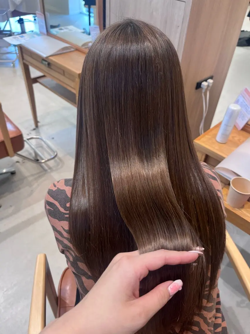 ロング 髪質改善 トリートメント 透明感カラー🫧🌈 似合わせカット✂︎のヘアスタイル