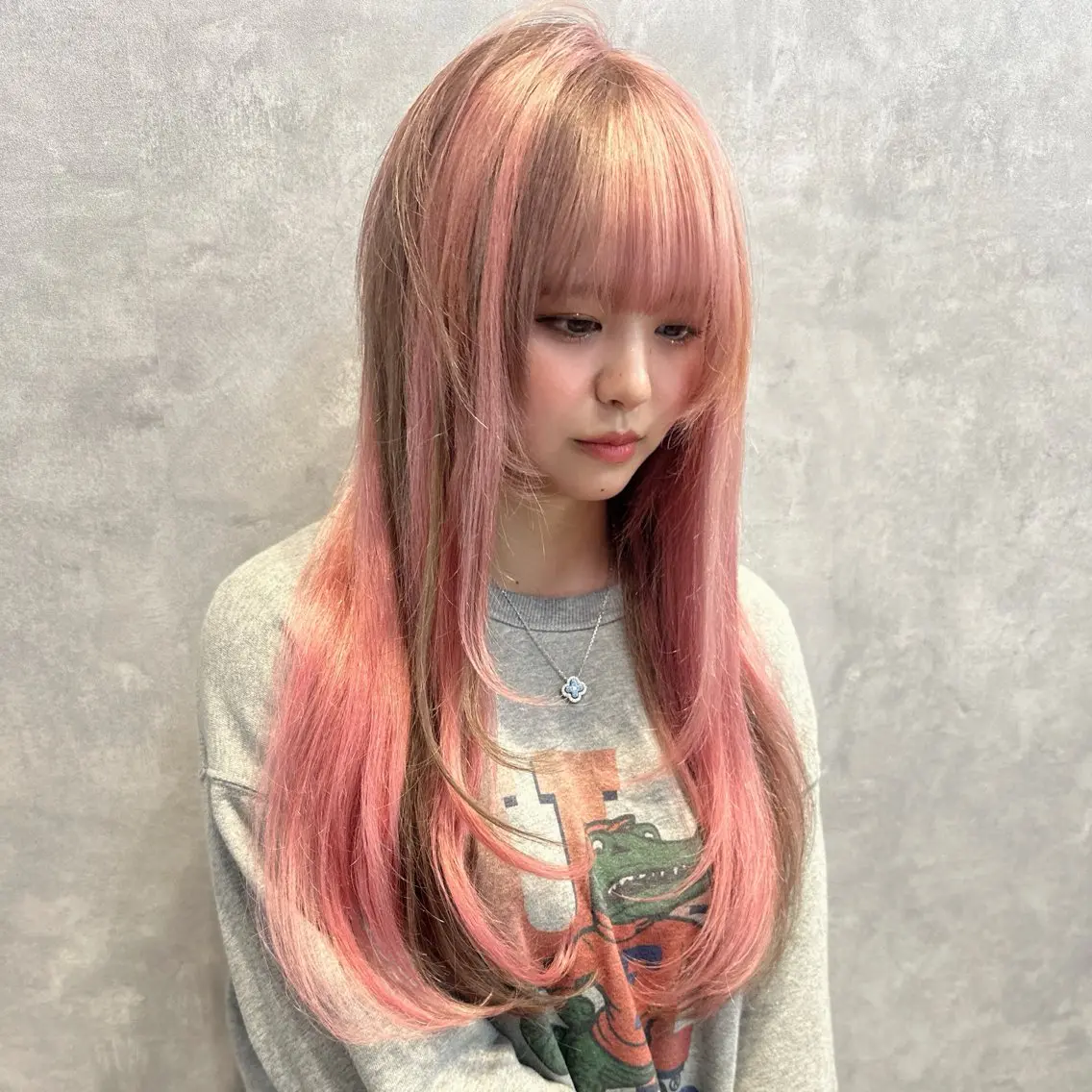 ロング カラー プルエクステ ブリーチ ハイトーンカラー エクステ 🪡プルエクステ🪡 カラエク評価◎ユウゴのヘアスタイル