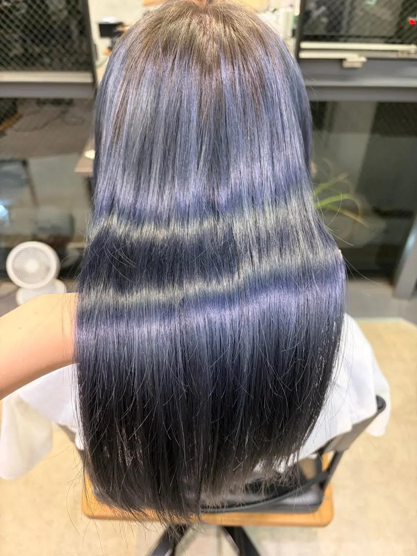 ミディアム 片山 楓葵のヘアスタイル
