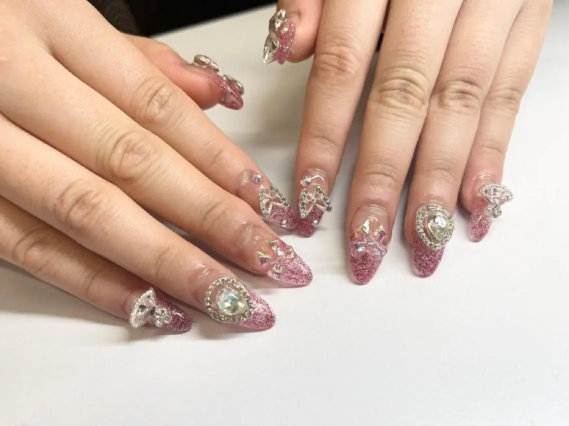 セミロング ハンドネイル nailsalon Mimiのネイルデザイン