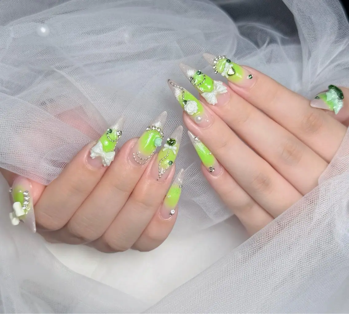 ネイル アートネイル フレンチネイル ジェルネイル 韓国ネイル マグネットネイル ハンドネイル Lenie Nail Okuboのネイルデザイン