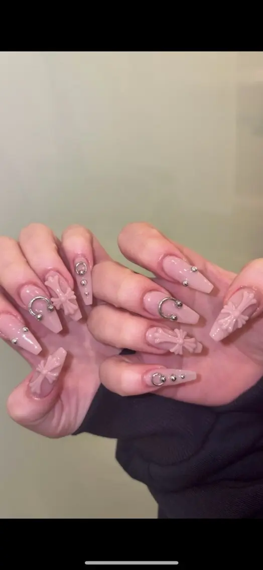 ネイル taminami Lunaのネイルデザイン