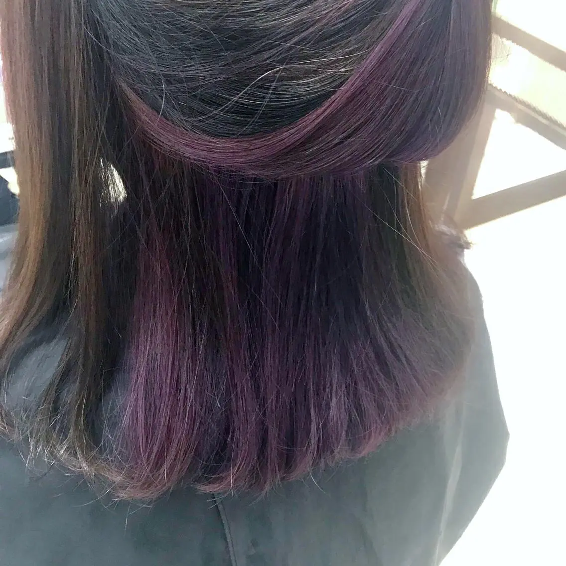 ミディアム カラー ヘアカラー 馴染ませNo.1🧃 エクステ・アレンジのヘアスタイル