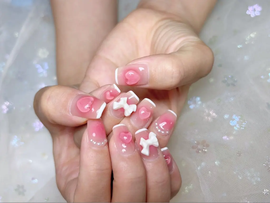 ネイル ハンドネイル H3 Nail Tsuki🦋💙のネイルデザイン