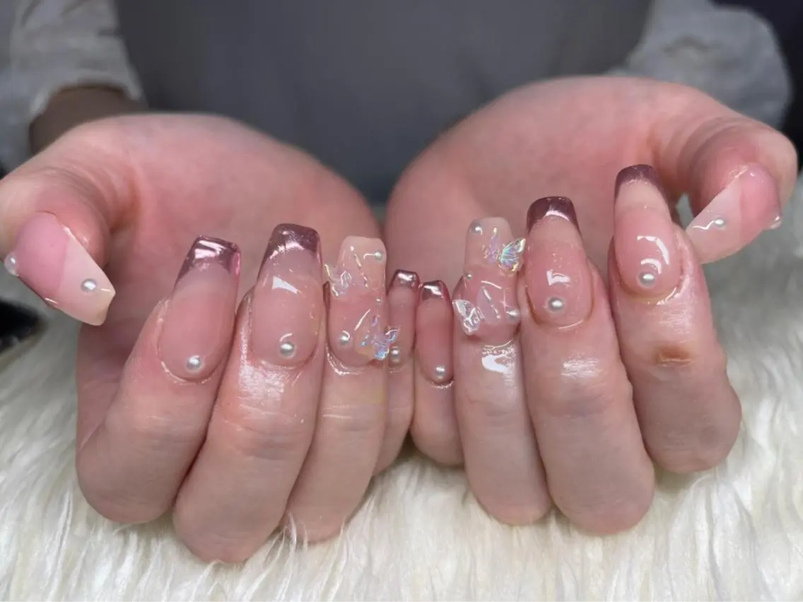 ネイル 長さ出し フレンチネイル ジェルネイル 韓国ネイル マグネットネイル ハンドネイル Nail&eye Belire 新宿のネイルデザイン