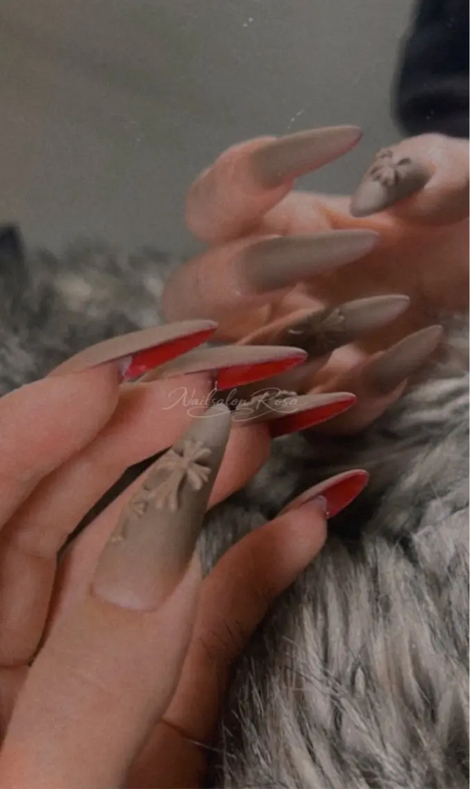ネイル nailsalon ROSAのネイルデザイン