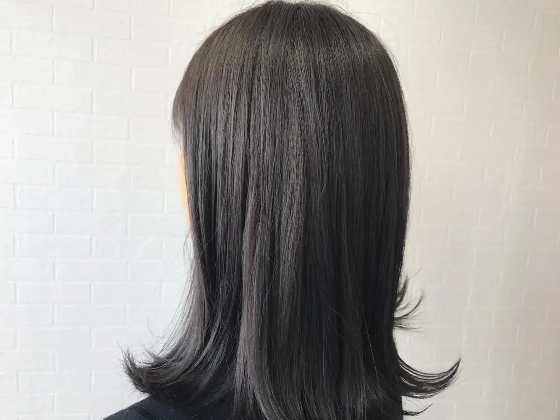カラー ネイビーカラー 💜ツヤヘアケア🩷 サトウシュンスケのヘアスタイル