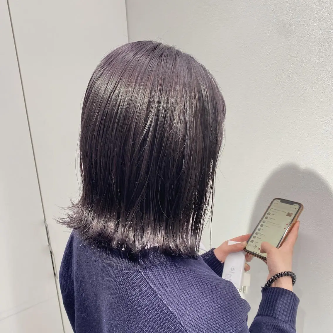 セミロング カラー ヘアアレンジ ネイル マツエク・マツパ ラベンダーカラー ベージュグレージュ 💕しゅーじ💕のヘアスタイル
