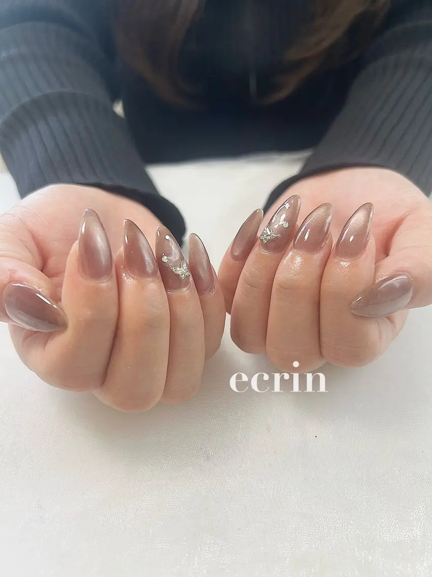 ネイル ハンドネイル ecrin (エクラン)のネイルデザイン