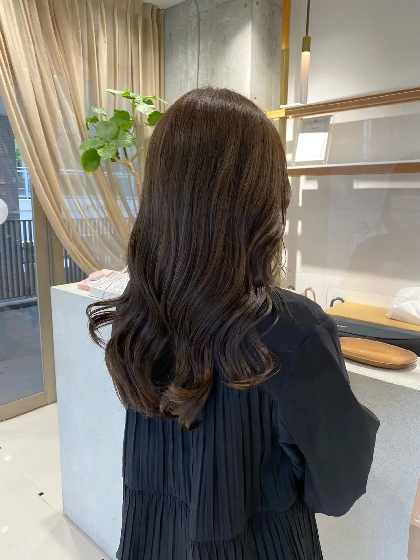 ロング カラー 🦋NIA🦋 SALONECINQのヘアスタイル