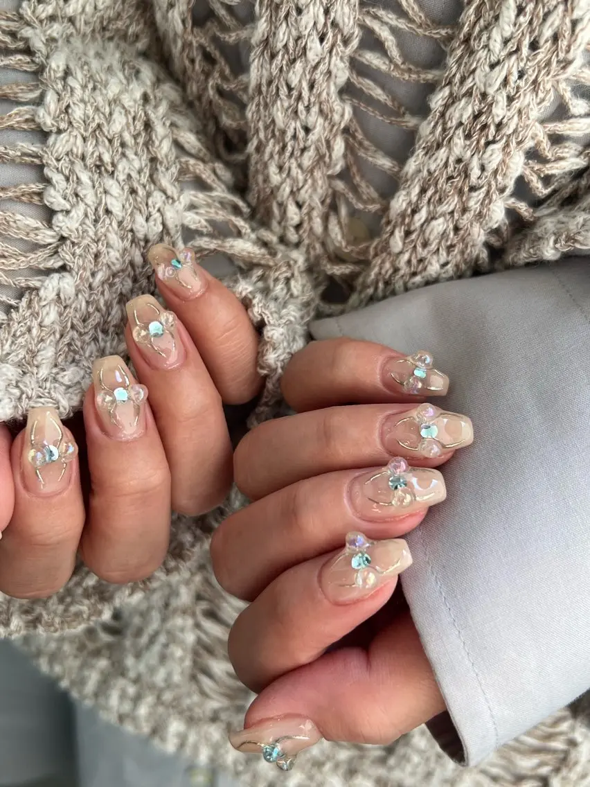 ネイル 持ち込み ニュアンスネイル Charme. NOBUKOのネイルデザイン