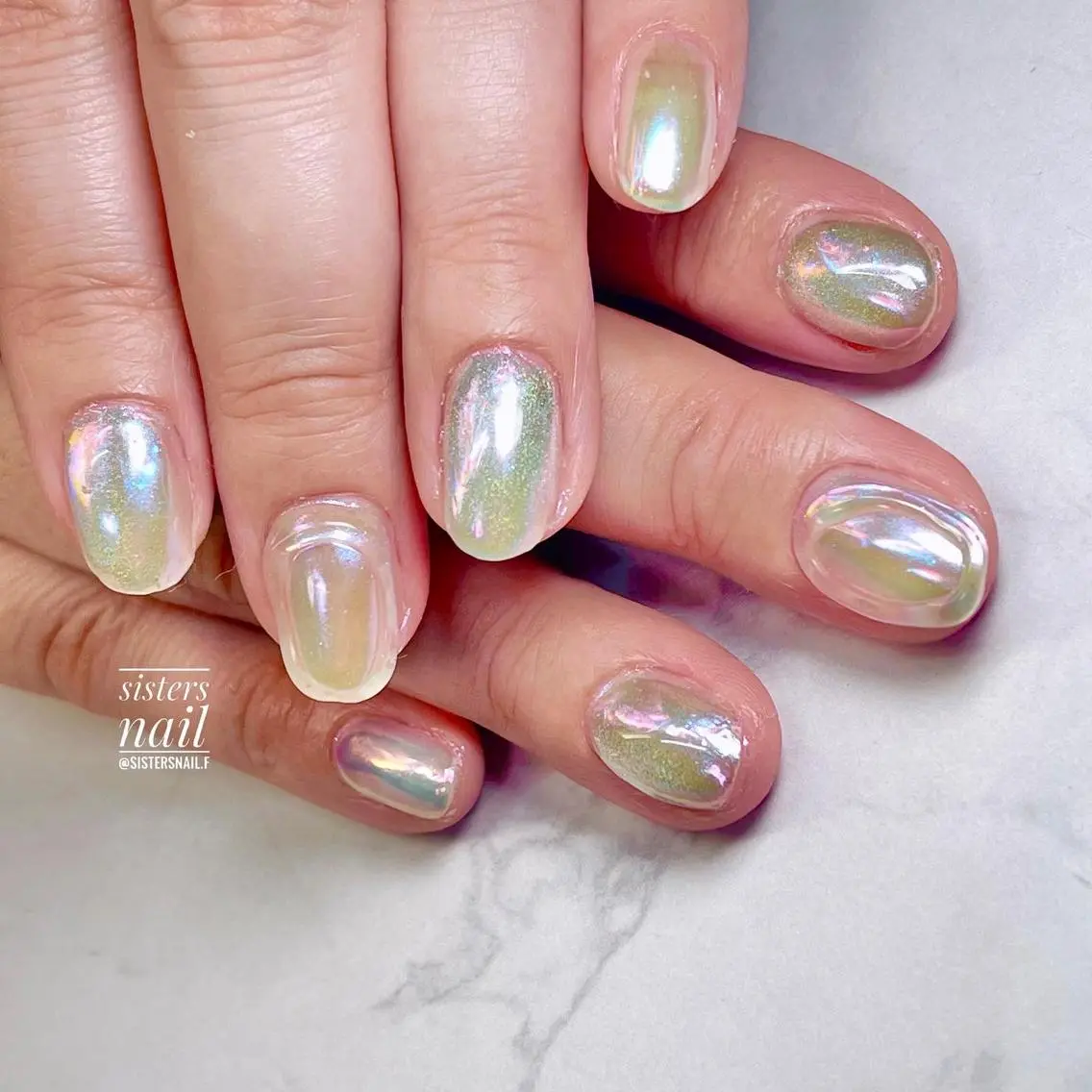 ネイル アートネイル オーロラネイル 氷ネイル・うるうるネイル マグネットネイル ニュアンスネイル sisters nail.fのネイルデザイン