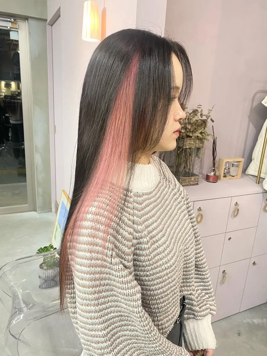 ロング カラー ヘアカラー 前橋 姫奈のヘアスタイル