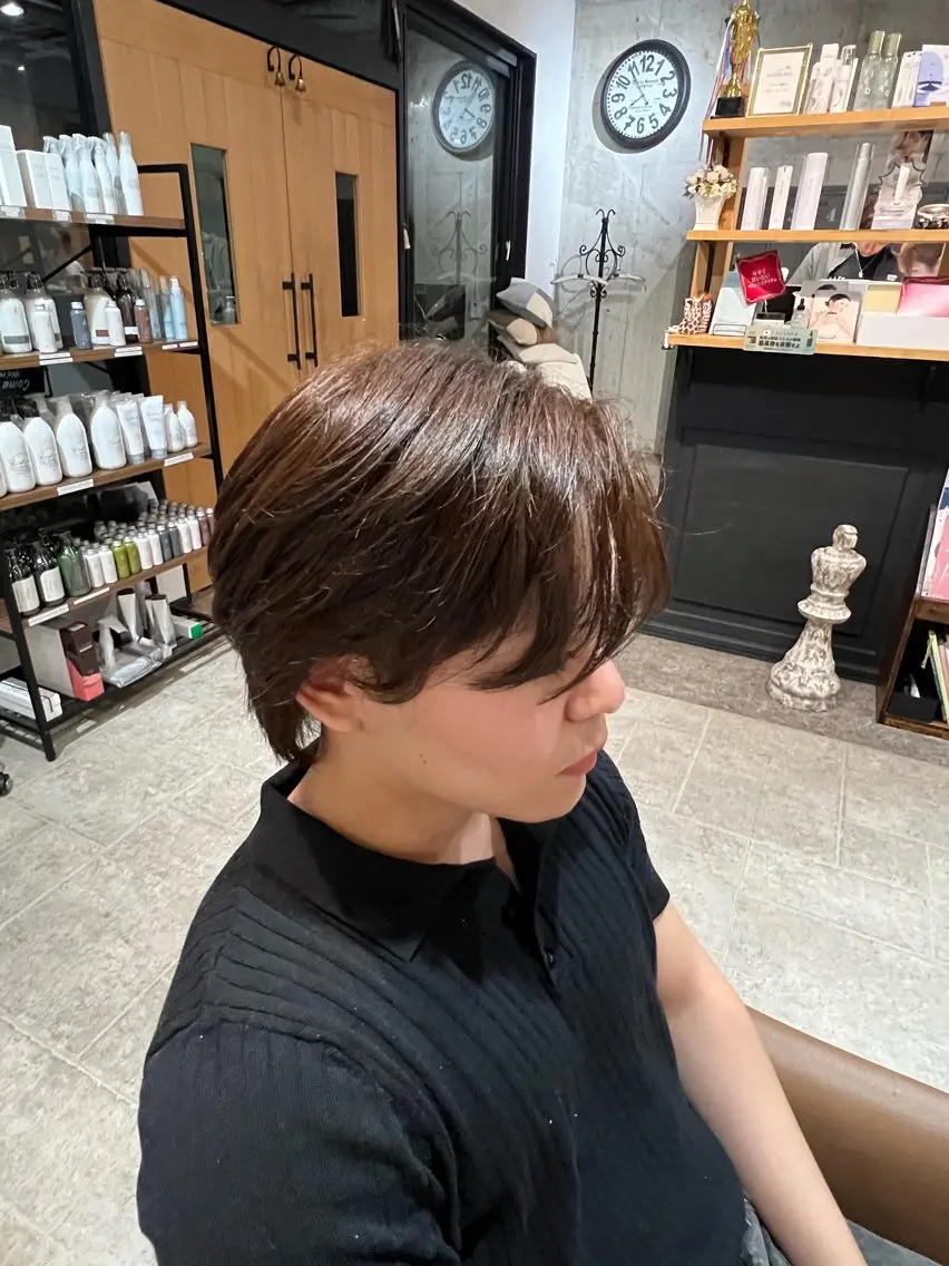 ショート カラー 橋本 天愛のヘアスタイル