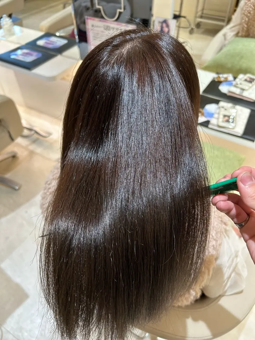 ロング 縮毛矯正 髪質改善・縮毛矯正 濱　泰賀のヘアスタイル