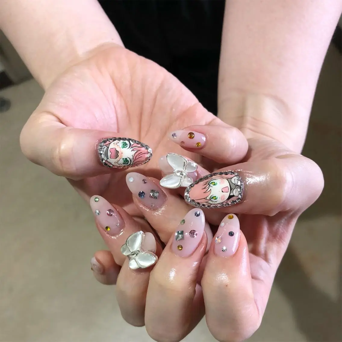 ネイル アートネイル パラあり！フィルイン 美フォルムのネイルデザイン