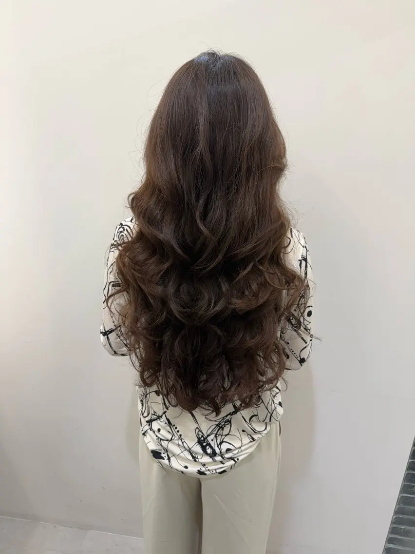 ロング ARMONY大阪店 パーマ職人伊丹のヘアスタイル