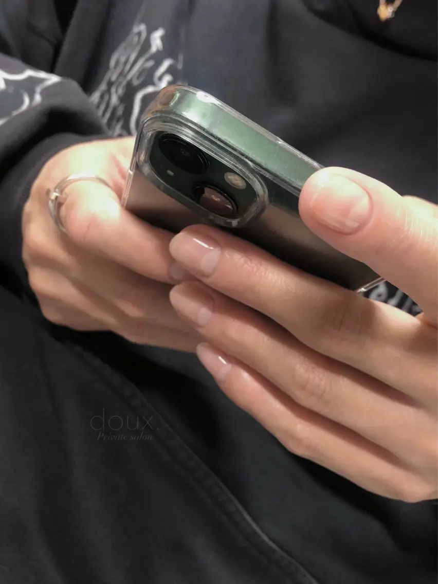 ネイル クリアネイル ジェルネイル 韓国ネイル メンズネイル ニュアンスネイル doux. nailのネイルデザイン