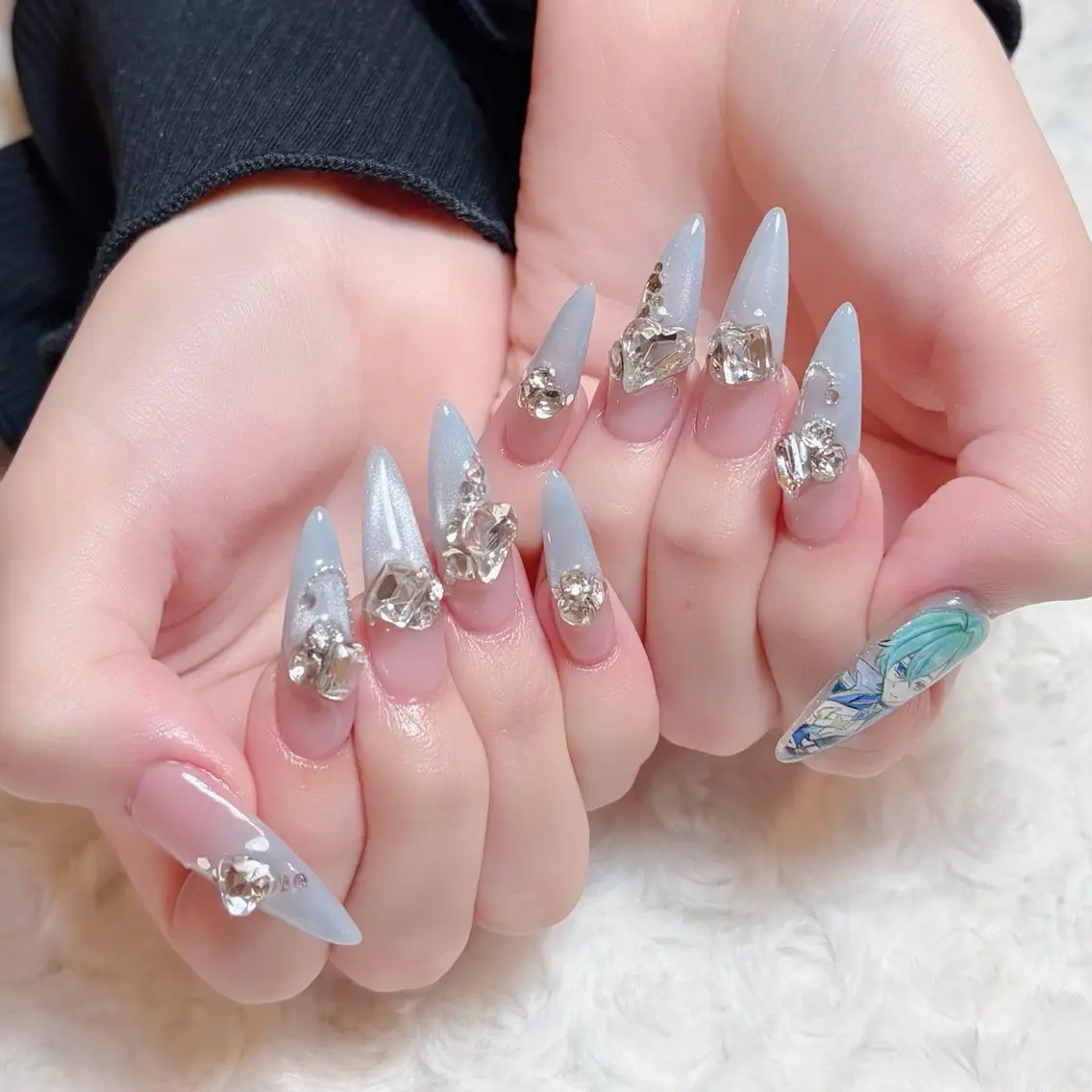 ネイル 持ち込み ハンドネイル Naruse Momoのネイルデザイン
