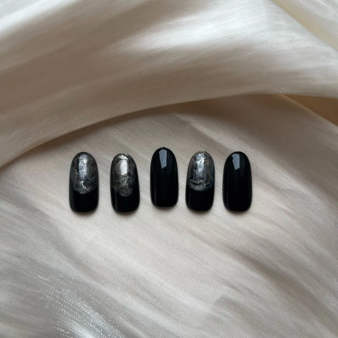 ネイル neroria nailのネイルデザイン