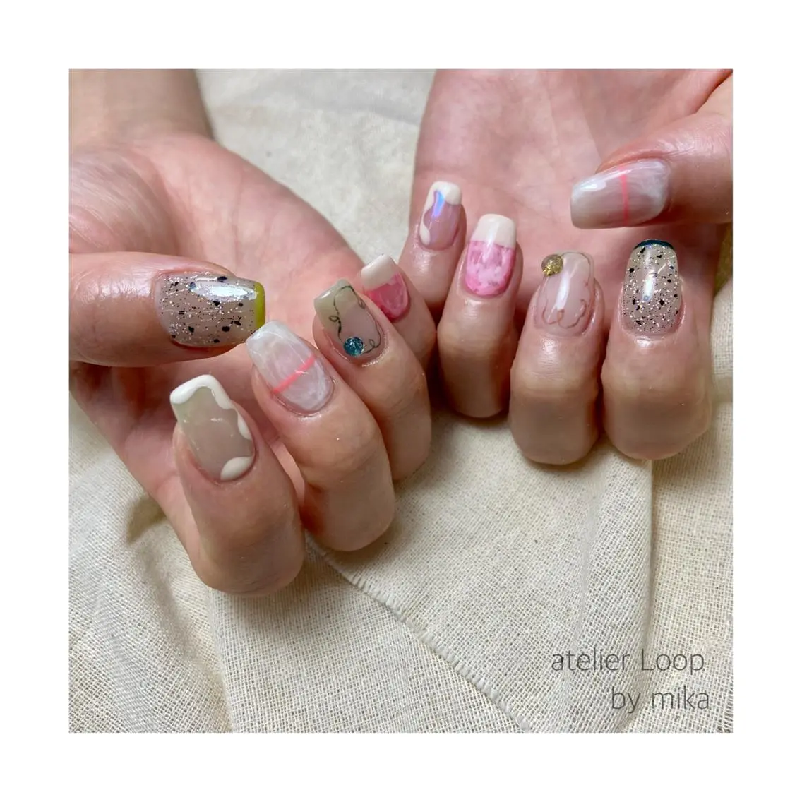 ネイル クリアネイル フレンチネイル ジェルネイル 持ち込み ニュアンスネイル ハンドネイル atelier Loop♪MIKAのネイルデザイン