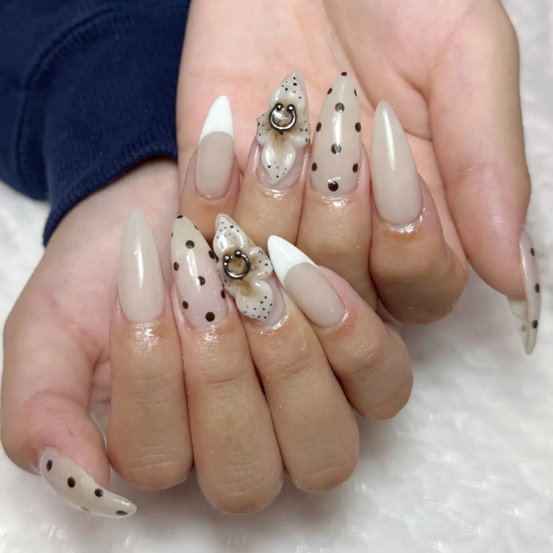 ネイル ハンドネイル Arva Manaのネイルデザイン