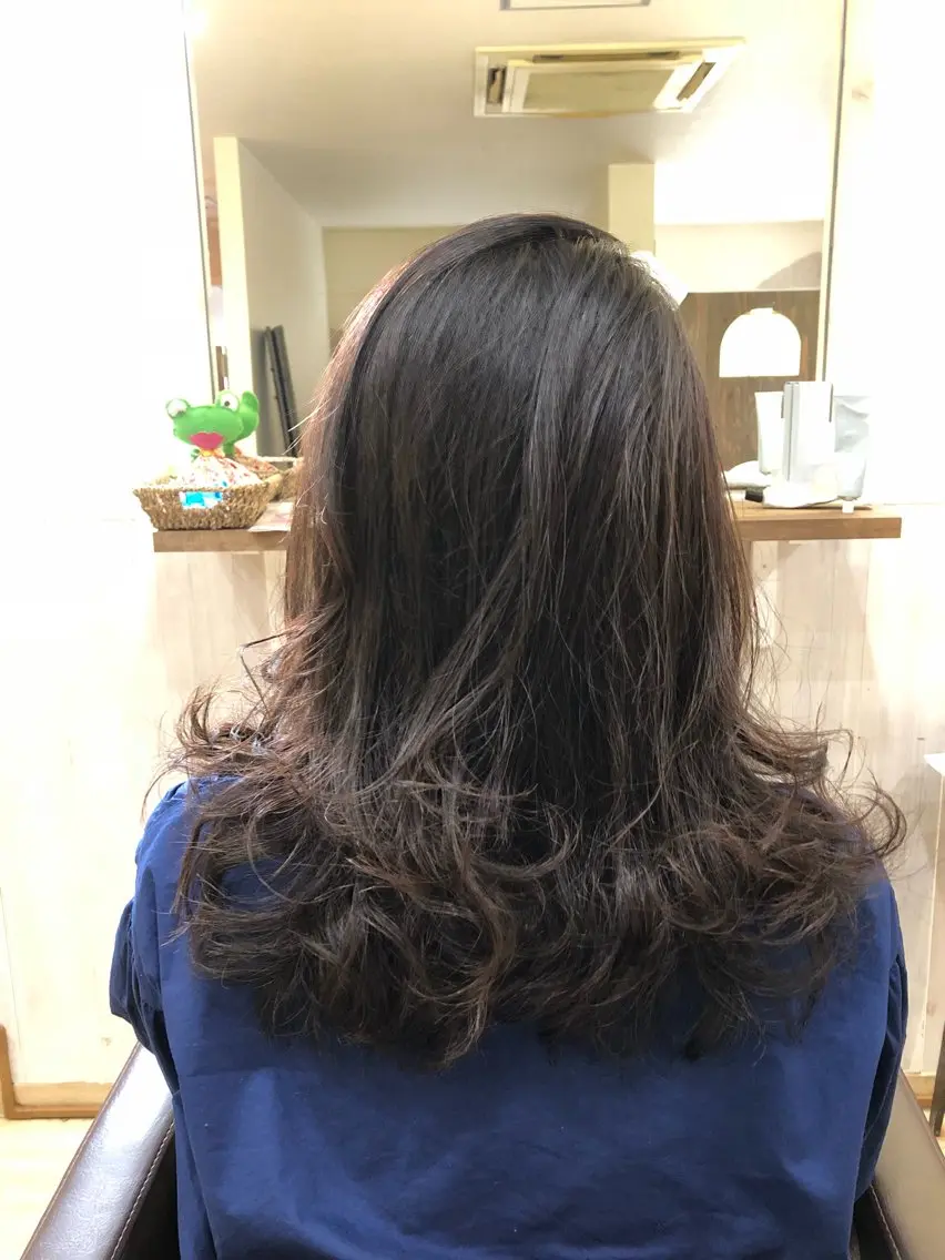 ロング 森井 早苗のヘアスタイル