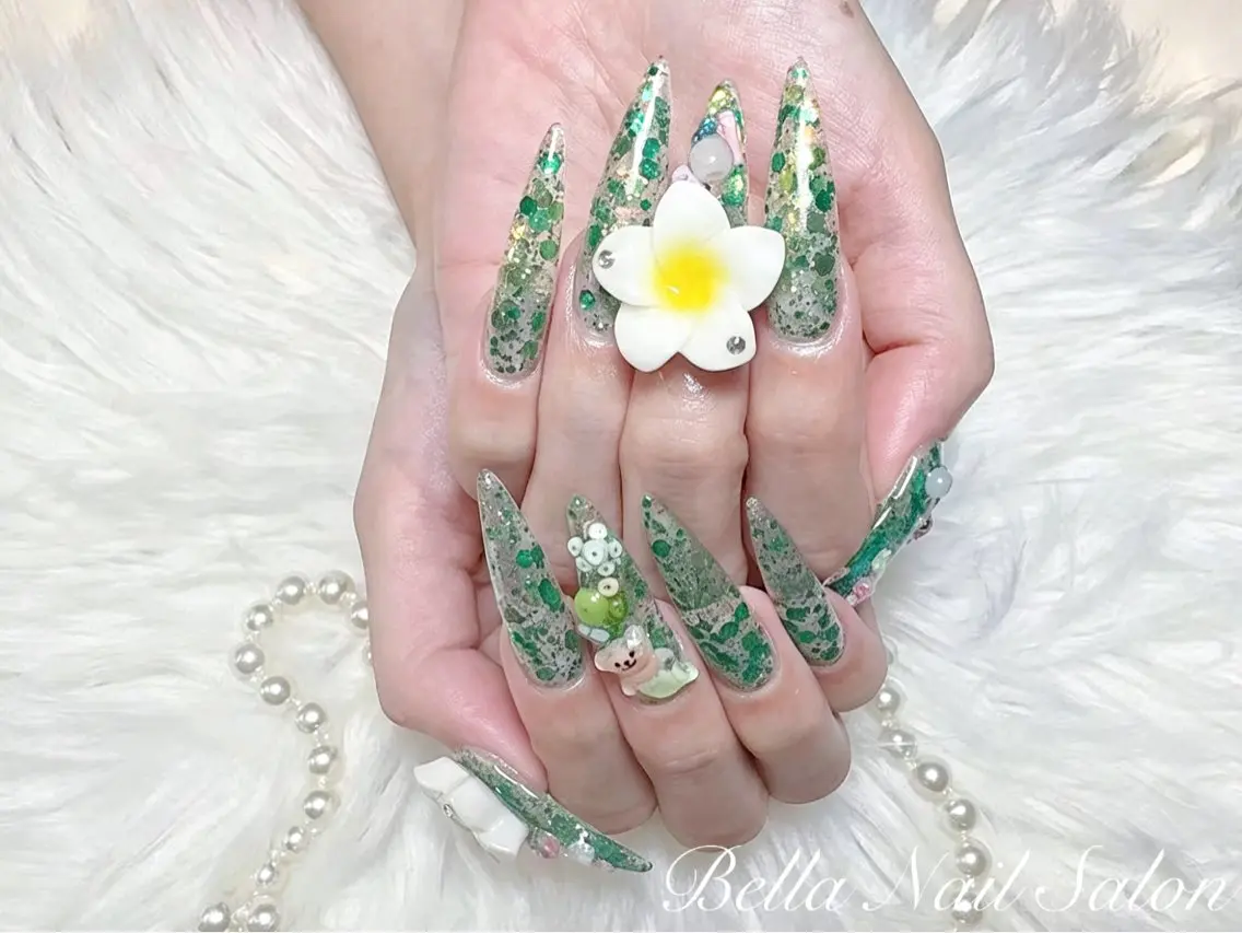 ネイル ハンドネイル Bella Nail Salonパラジェルのネイルデザイン