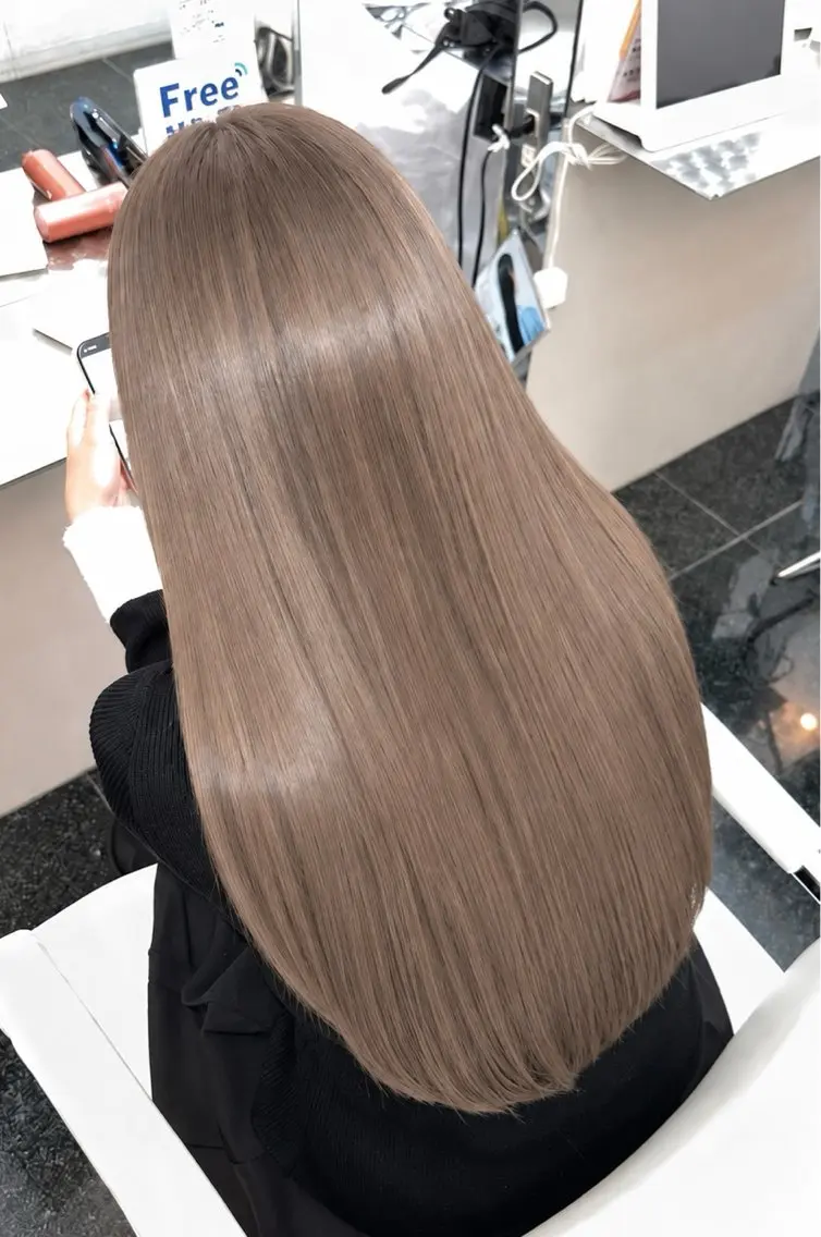 ロング カラー ヘアカラー 艶カラー  髪質改善 🍓苺奈のヘアスタイル