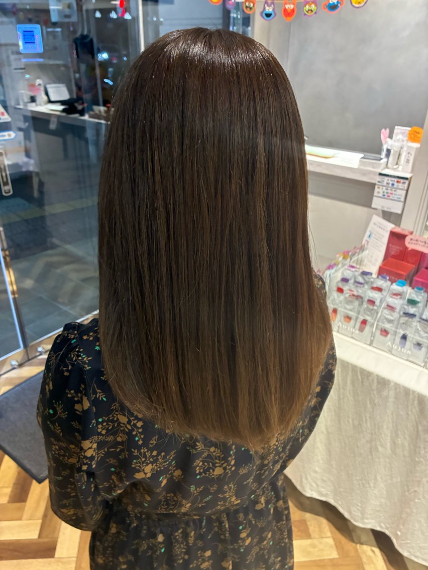 ミディアム カラー ヘアカラー 𝐑𝐲𝐮𝐤𝐢 透明感ワンカラー💎のヘアスタイル