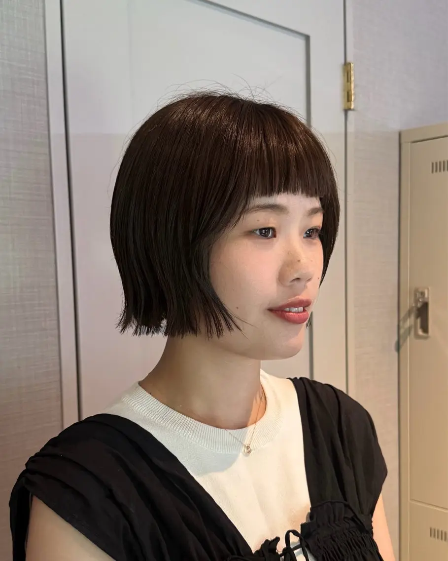 ショート カラー オリーブカラー ボブ カット ヘアカラー トリートメント コバヤシ マヒロ🎀のヘアスタイル