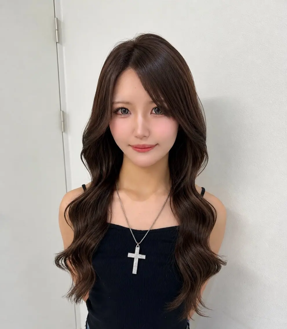 ロング カラー シールエクステ エクステ 韓国風ヘア ロング ヘアカラー エクステ 🔗透明感カラー🔗 エクステ✂️はるちかのヘアスタイル