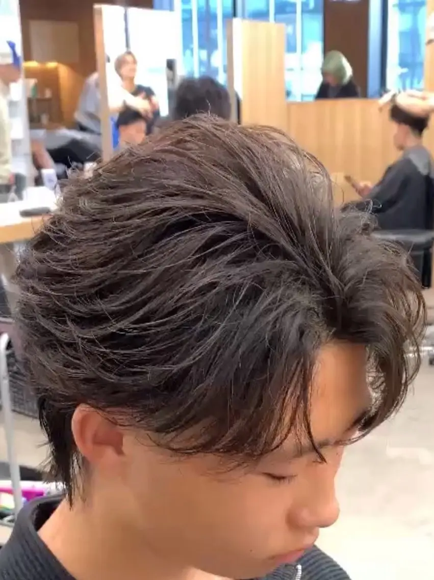 パーマ メンズ ハイトーン特化 メンズ美容師仁也のヘアスタイル