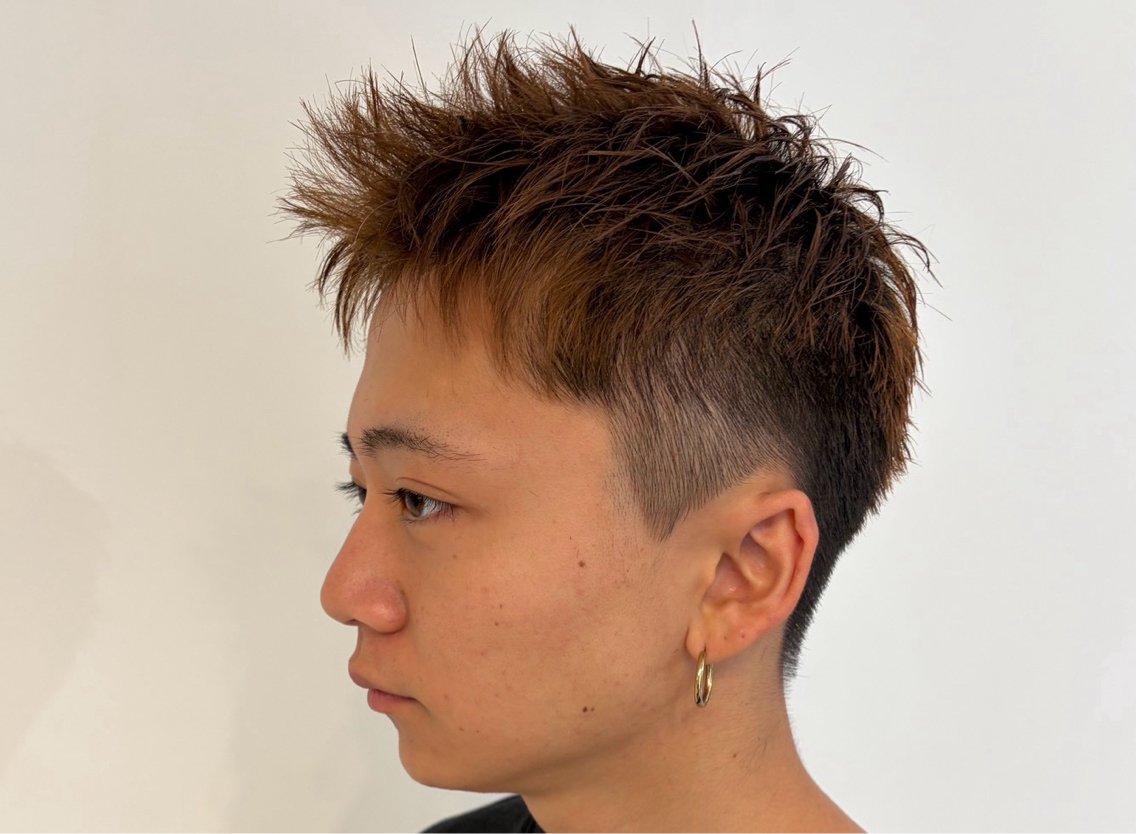 ショート カラー メンズ 小笠原 栞菜のヘアスタイル