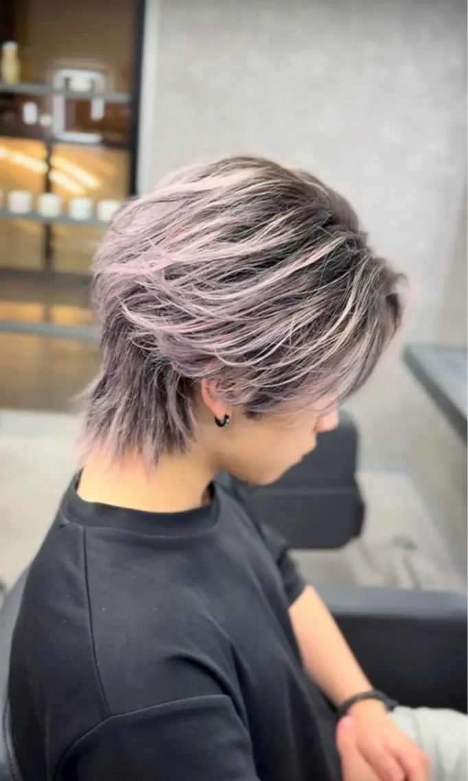 ミディアム カラー メンズ メンズハイトーン メンズウルフカット デザインカラー ハイトーンカラー レッドカラー カット ヘアカラー メンズウルフ特化🐺 🔥長山耕大🔥のヘアスタイル
