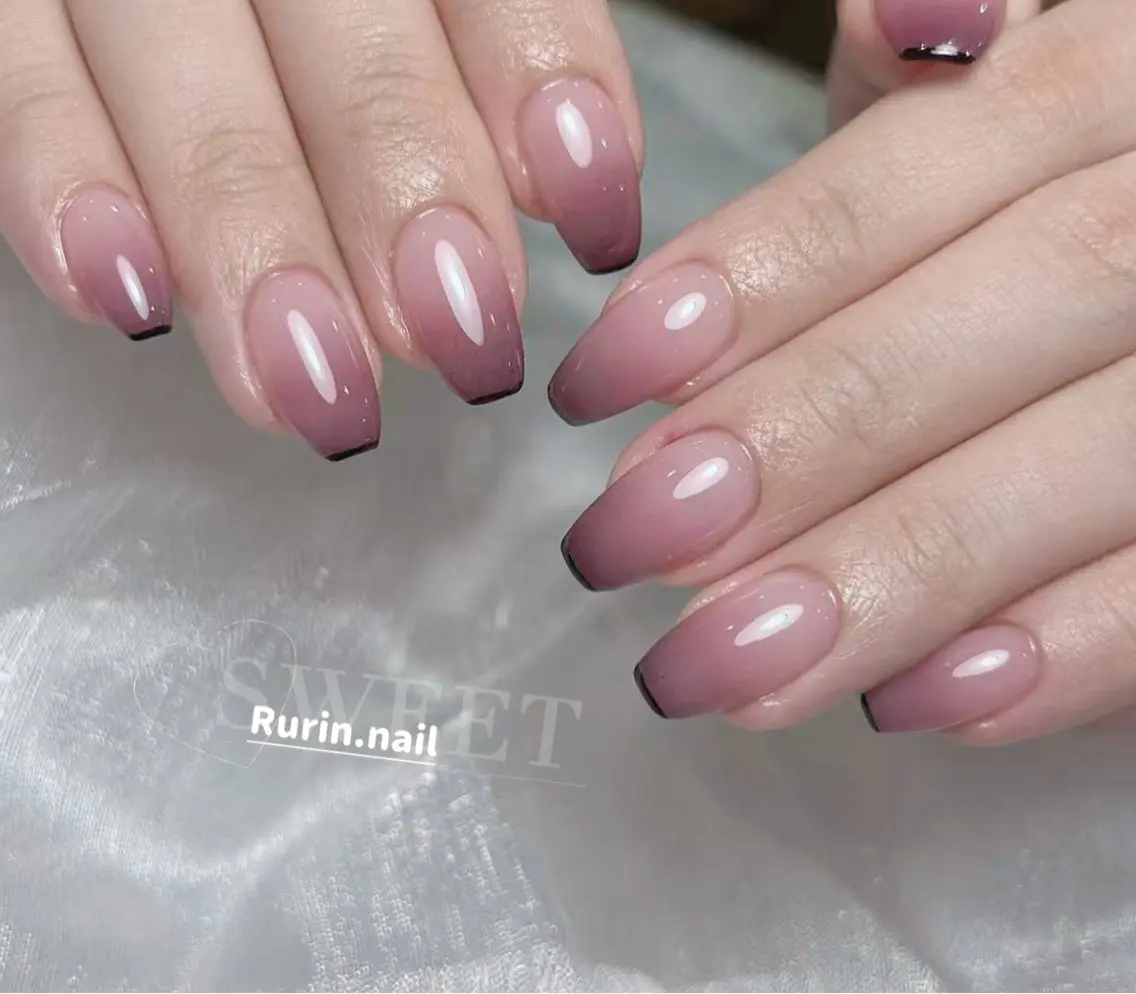 ネイル ハンドネイル ルリン サロン💅のネイルデザイン