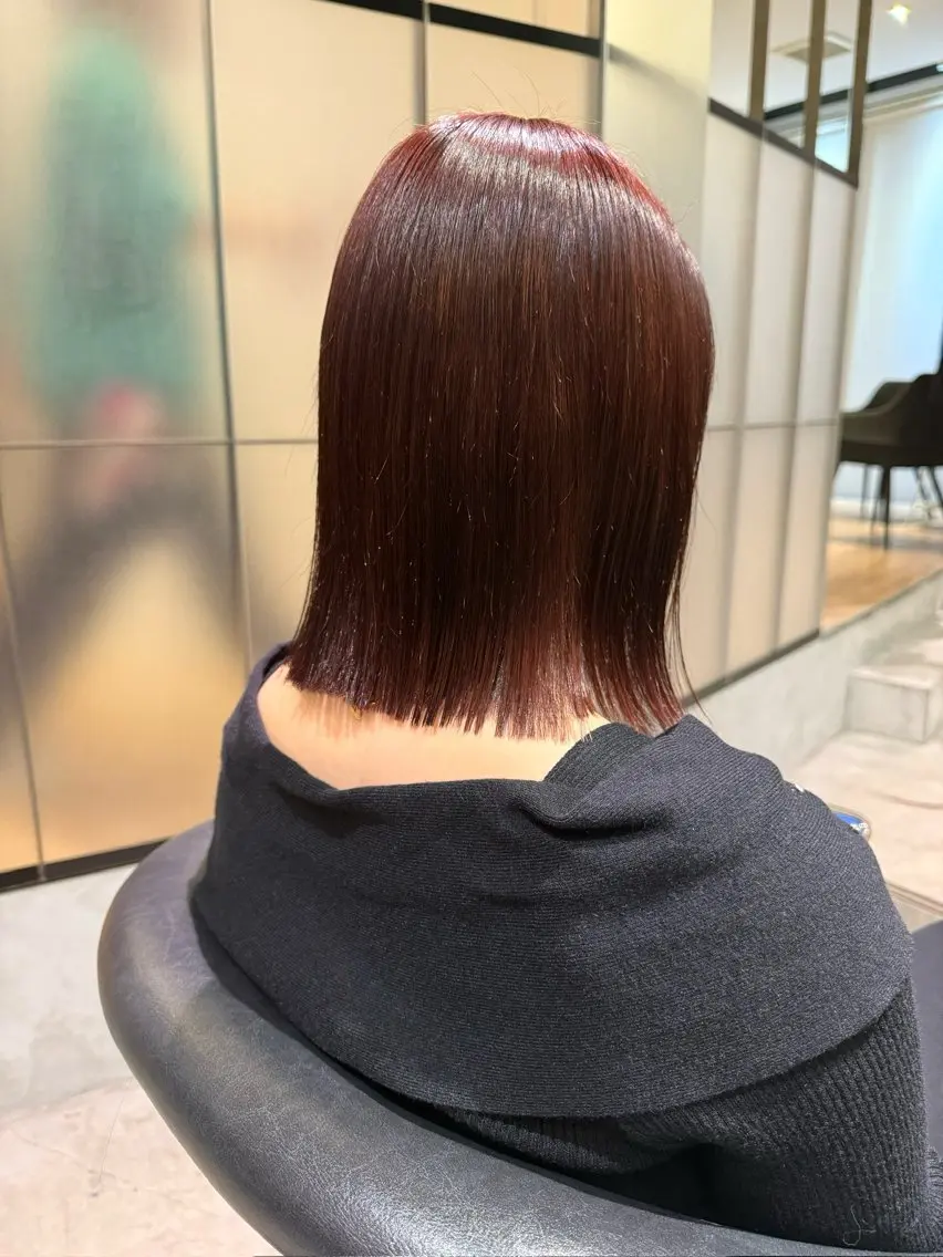 セミロング ボブ カット 須藤 優真 切りっぱなしボブのヘアスタイル