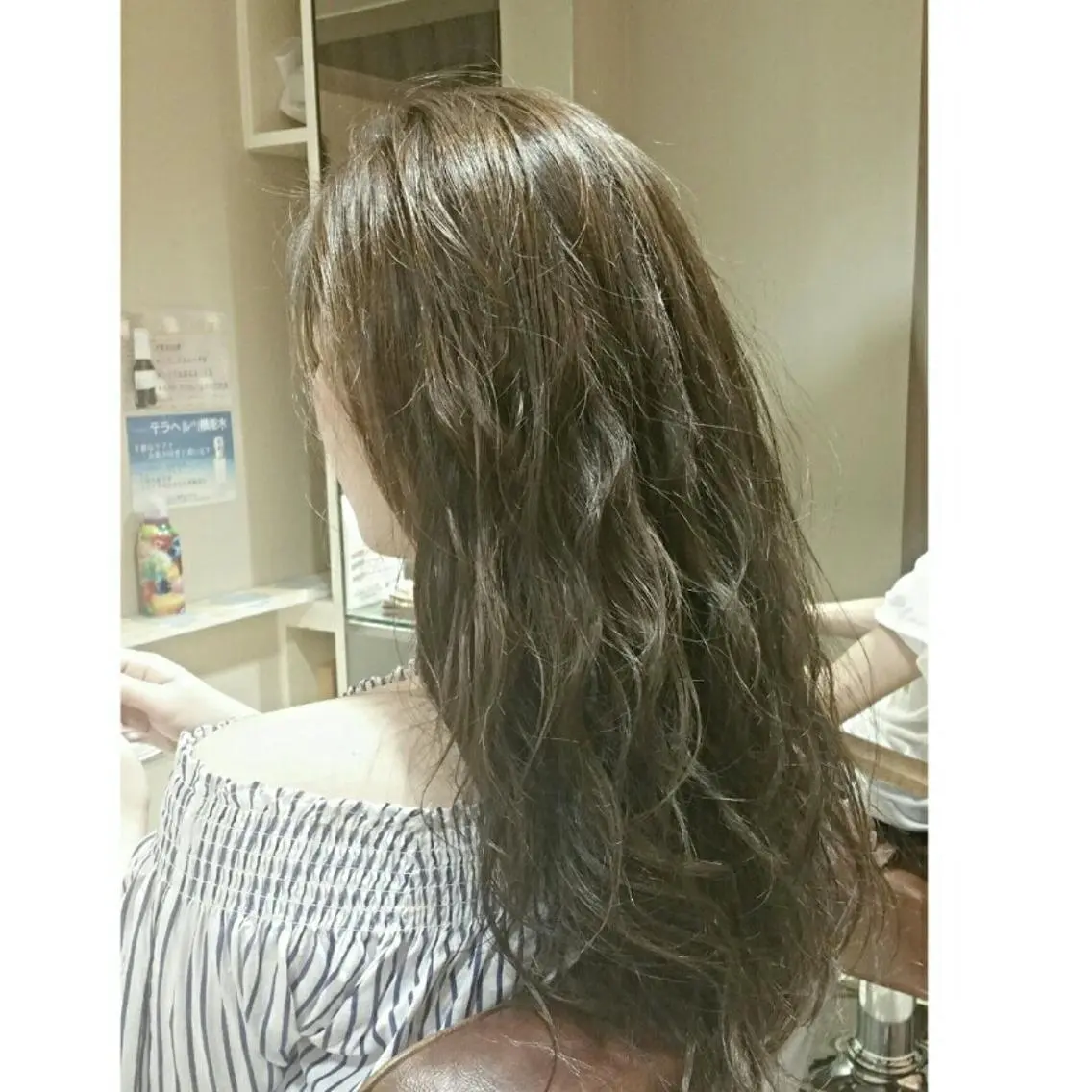 ロング カラー イルミナカラー カット ヘアカラー トリートメント ショートヘア💫 ハイトーン西田拓馬のヘアスタイル