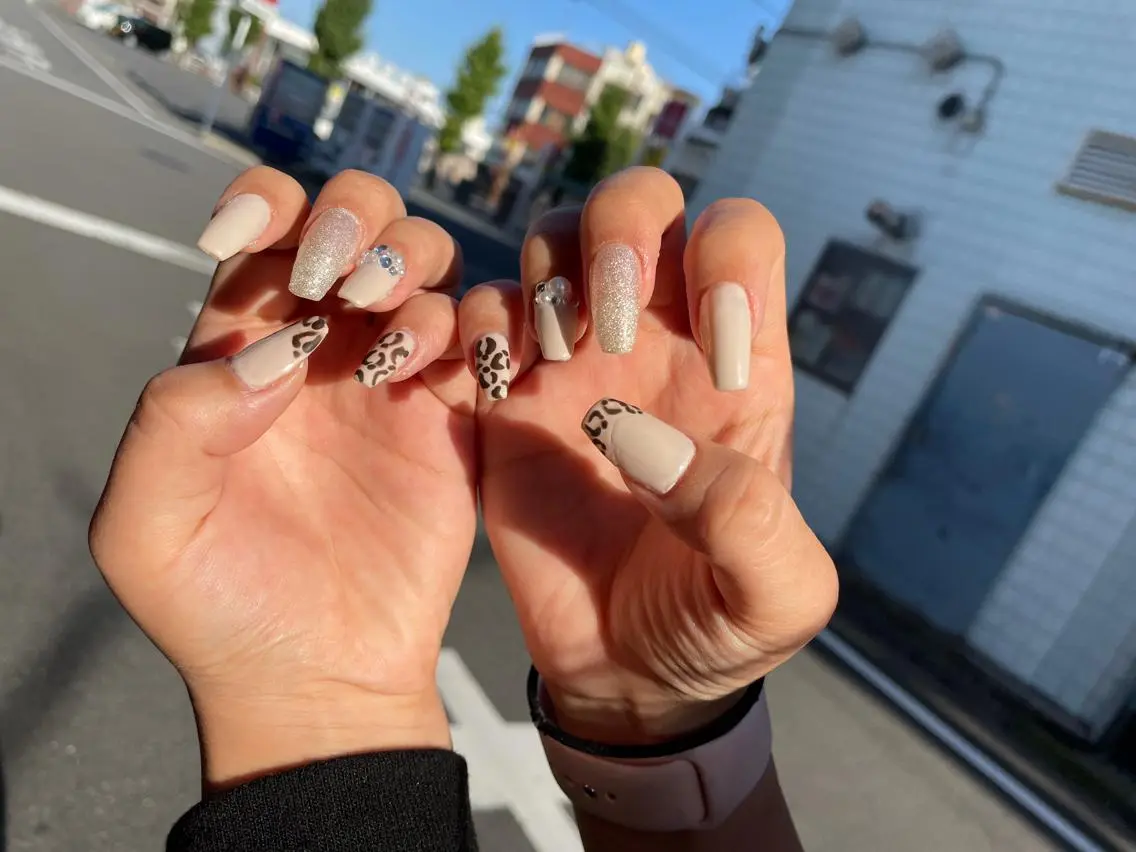 ネイル ハンドネイル CRAZY NAILのネイルデザイン